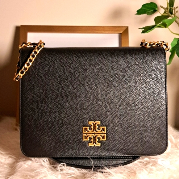 Tory Burch Handbags - Tory Burch Britten Large Adjustable Shoulder Bag NWTs